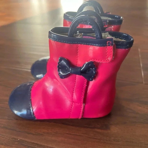 Robeez Pink and Blue Booties-infant size 3 - Picture 2 of 7